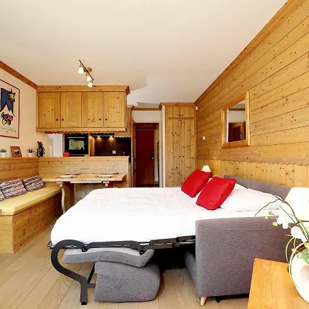 1850 Ski-aux-pieds Avec Parking Et Wifi - Fr-1-575-48